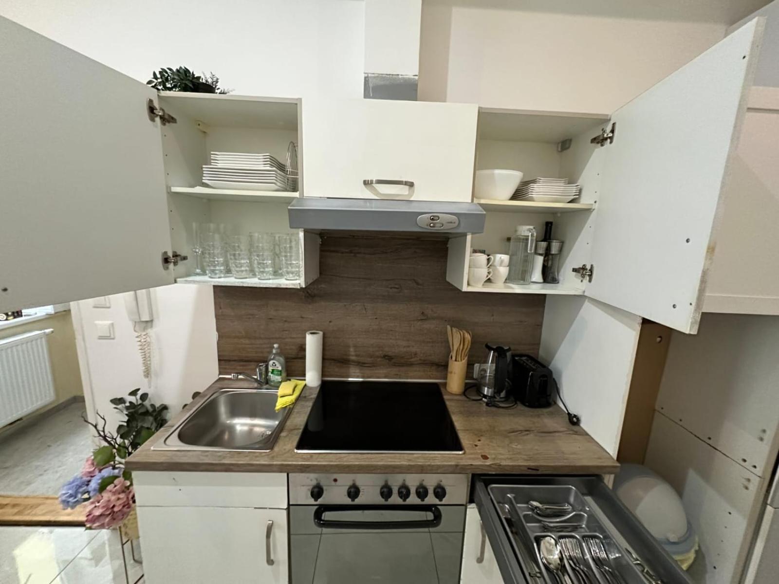 Sweet Apartment